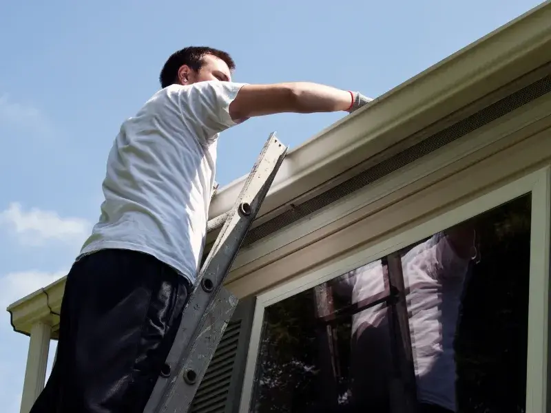 Gutters need cleaning Conway AR